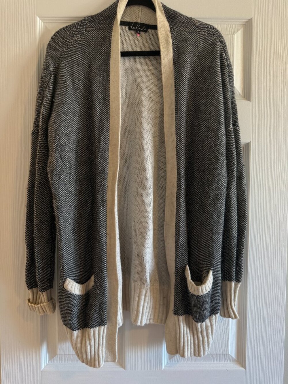 Aritzia Talula Navy Blue & Cream Long Knit Cardigan Size M